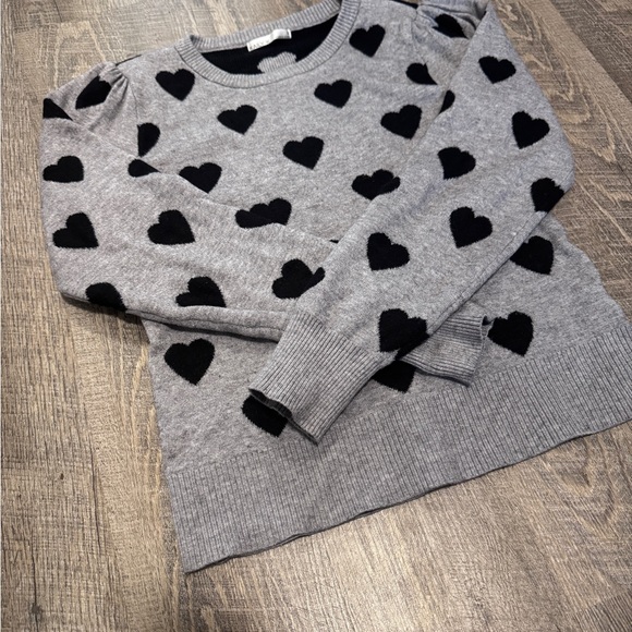 Kaily K Sweaters - Gray Heart Pattern Sweater